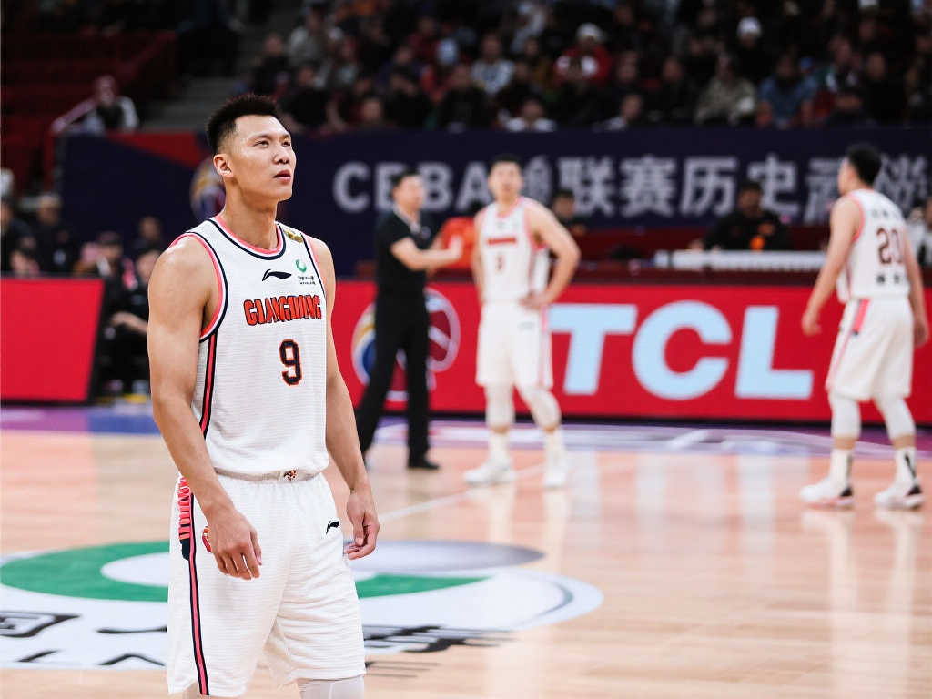 触目惊心!三分9中0仅得5分,CBA总决赛9连败成心头之痛 触目惊心!三分9中0仅得5分,CBA总决赛9连败成心头之痛