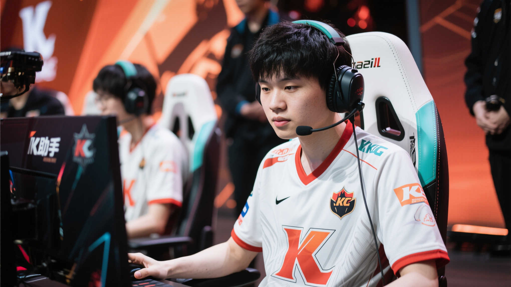 焦点讨论] 第二赛段辅助选手：谁令人大跌眼镜？