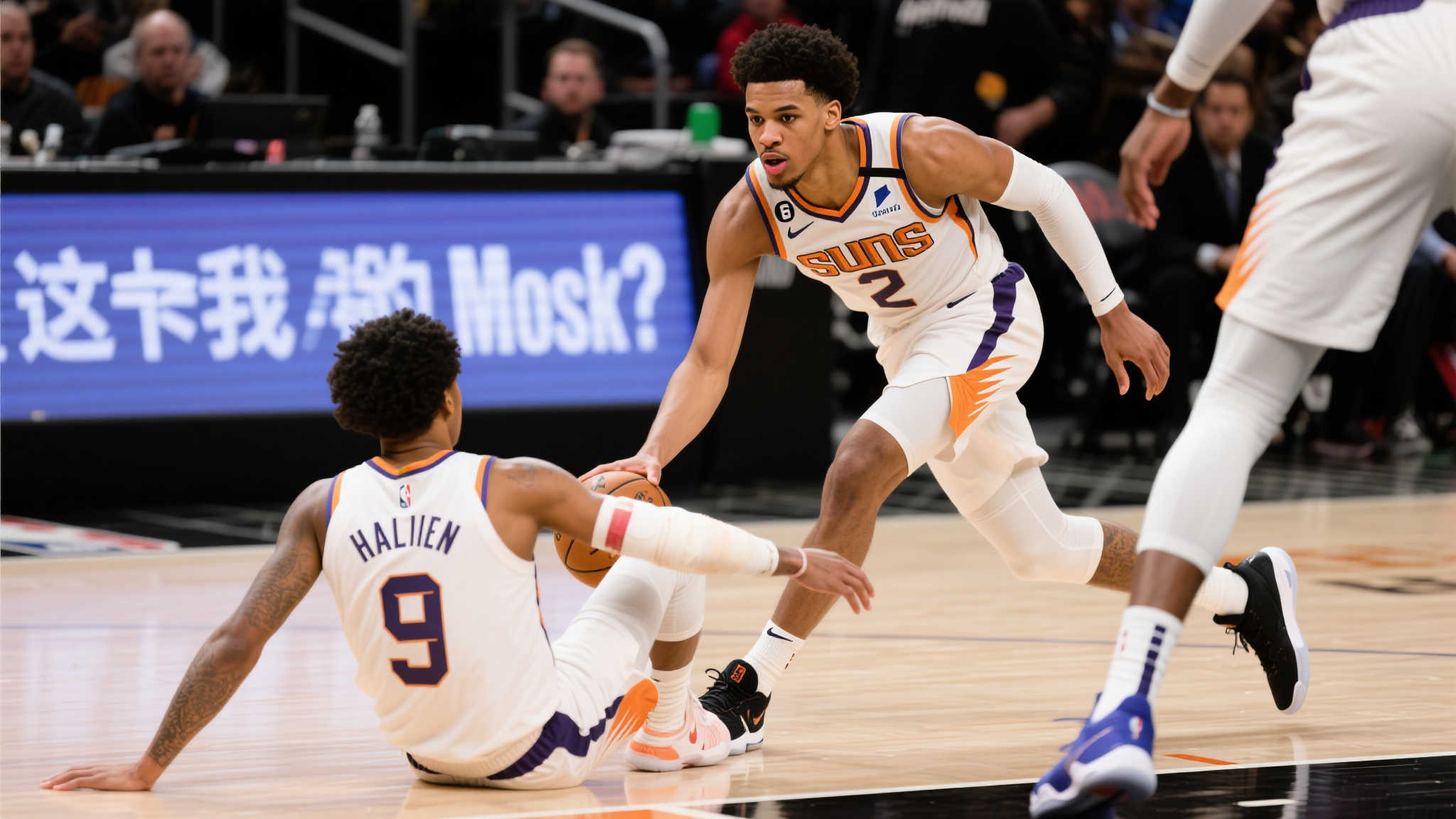 在篮球场上，每一次的动作都可能决定胜负，也可能带来